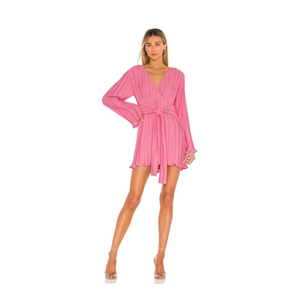 Lovers + Friends Bernice mini dress women’s size M pink pleated long sleeve